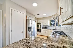 3717 Christopher Dr, Rowlett, TX 75088 - Photo 13