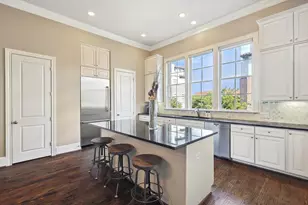 729 Sid Rich Dr, Irving, TX 75039 - Photo 1