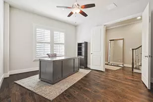 729 Sid Rich Dr, Irving, TX 75039 - Photo 29