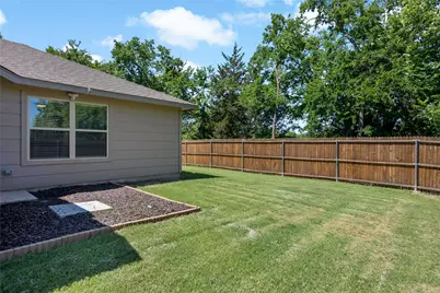 1412 Wright Street, Greenville, TX 75401 - Photo 31