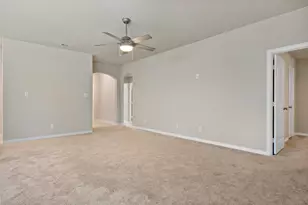 1412 Wright St, Greenville, TX 75401 - Photo 15