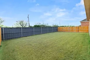 1016 Flameleaf Dr, Princeton, TX 75407 - Photo 29