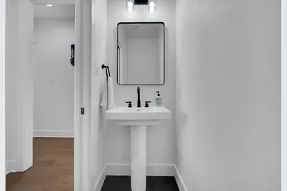 512 E Parks Avenue, Waxahachie, TX 75165 - Photo 23