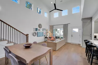 512 E Parks Avenue, Waxahachie, TX 75165 - Photo 17