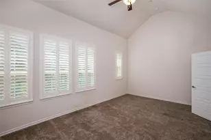 2435 Klamath Dr, Lewisville, TX 75056 - Photo 13