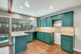 3502 Vista Oaks Dr, Garland, TX 75043 - Photo 11