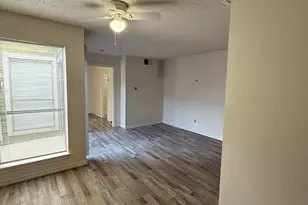 9807 Walnut St, Dallas, TX 75243 - Photo 11