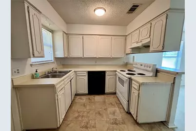 2600 21st Street, Fort Worth, TX 76106 - Photo 3