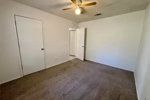 2600 21st St, Fort Worth, TX 76106 - Photo 9