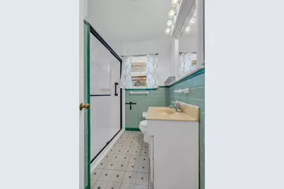 706 S Wildwood Drive, Irving, TX 75060 - Photo 15