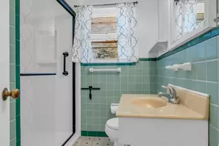 706 S Wildwood Dr, Irving, TX 75060 - Photo 15