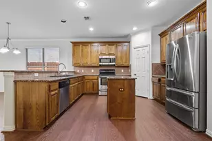 13308 Sulphur Springs Dr, Frisco, TX 75035 - Photo 11