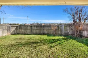 1005 Creek Bend, Carrollton, TX 75007 - Photo 27
