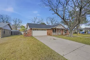2822 Wentwood Dr, Grapevine, TX 76051 - Photo 29