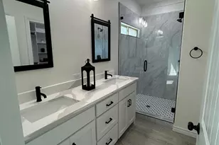 1118 S Grand Ave, Gainesville, TX 76240 - Photo 11