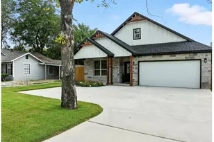 1118 S Grand Ave, Gainesville, TX 76240 - Photo 5