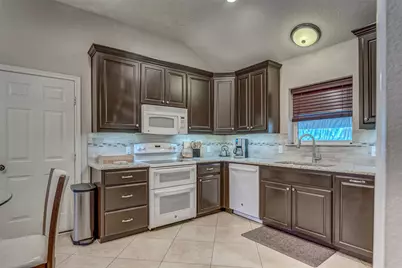 11812 Canoe Road, Frisco, TX 75035 - Photo 19