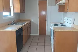 3610 Mandy Dr, Granbury, TX 76048 - Photo 7