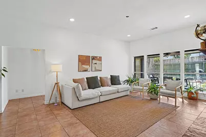 2322 Cromwell Drive, Arlington, TX 76018 - Photo 9