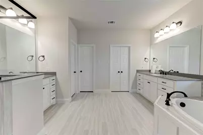 101 Cedar Creek Court, Woodway, TX 76712 - Photo 13