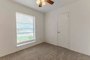 3213 Thames St, Irving, TX 75062 - Photo 19