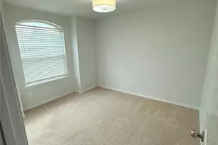 349 Paloma St, Weatherford, TX 76087 - Photo 15