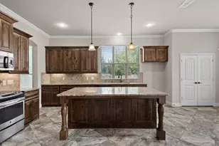 114 Thoroughbred St, Waxahachie, TX 75165 - Photo 5