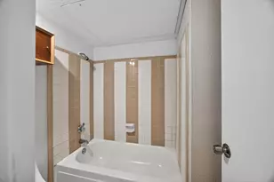 2423 Overbrook Dr, Arlington, TX 76014 - Photo 23