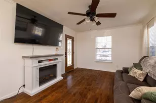 1011 S Waco St, Weatherford, TX 76086 - Photo 5