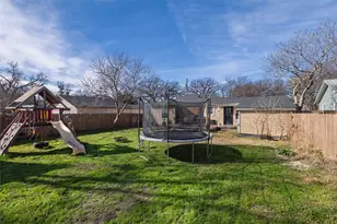 1011 S Waco St, Weatherford, TX 76086 - Photo 23