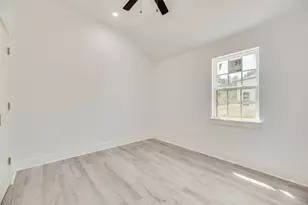 6031 Plum Dale Rd, Dallas, TX 75241 - Photo 11