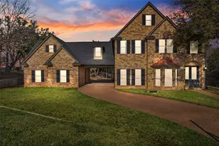 4302 Fairway Dr, Granbury, TX 76049 - Photo 1