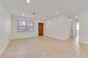 413 Simmons Dr, Hurst, TX 76053 - Photo 25