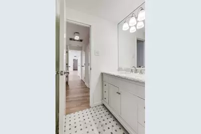 6211 W Northwest Highway #304, Dallas, TX 75225 - Photo 13