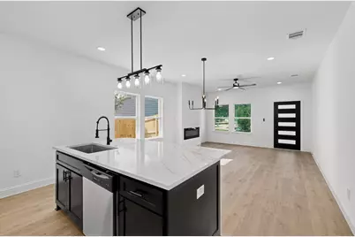 1308 Daffan Avenue, Ennis, TX 75119 - Photo 7