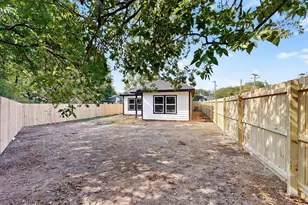 1308 Daffan Ave, Ennis, TX 75119 - Photo 29