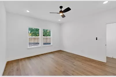 1308 Daffan Avenue, Ennis, TX 75119 - Photo 13