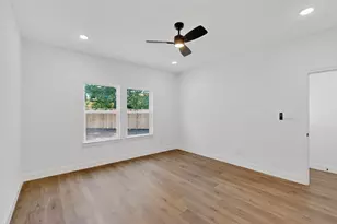 1308 Daffan Ave, Ennis, TX 75119 - Photo 13