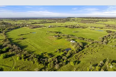 3025 Neri Road, Granbury, TX 76048 - Photo 3