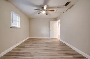 3912 Lakewood Dr, Lake Worth, TX 76135 - Photo 19