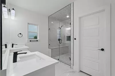 105 Lawson Avenue, Mabank, TX 75147 - Photo 5