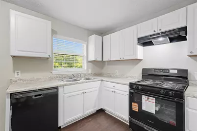 3211 Gus Thomasson Road, Dallas, TX 75228 - Photo 17