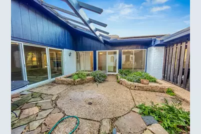 3309 S Country Club Road, Garland, TX 75043 - Photo 7