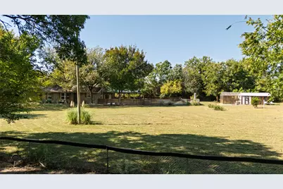 140 Huling Drive, Azle, TX 76020 - Photo 39