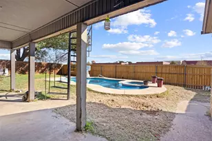 404 Laurel Trail N, Terrell, TX 75160 - Photo 35