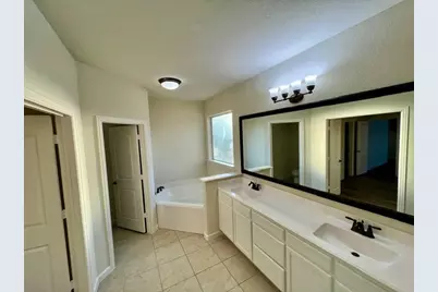 2717 Aspenhill Drive, Denton, TX 76209 - Photo 15