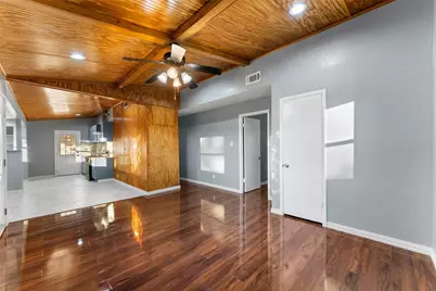 916 Wilkinson, Mesquite, TX 75149 - Photo 5