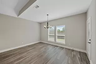 409 Ellis Place Dr, Greenville, TX 75402 - Photo 19