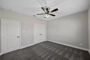 409 Ellis Place Dr, Greenville, TX 75402 - Photo 11