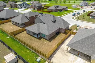 409 Ellis Place Dr, Greenville, TX 75402 - Photo 39